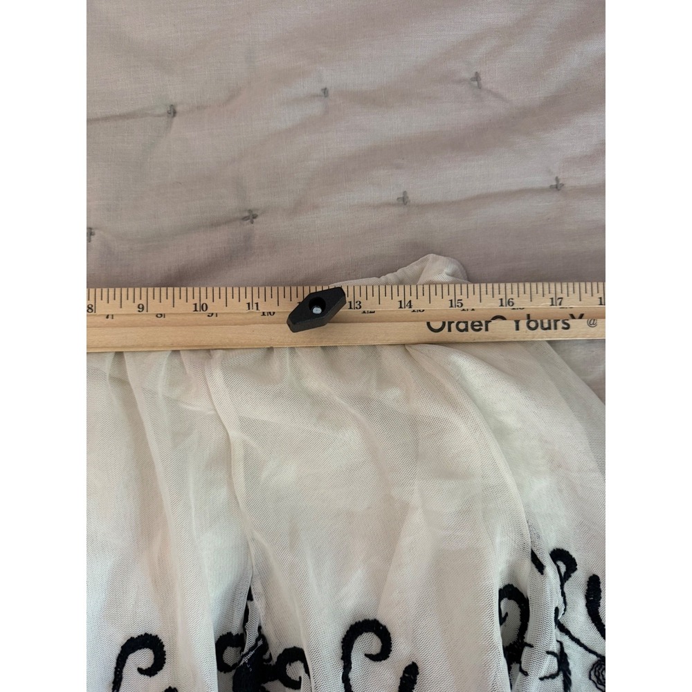 Zara Collection White‎ Mesh Layers Black Floral Embroidered Mini Skirt L Flirty - Picture 7 of 10